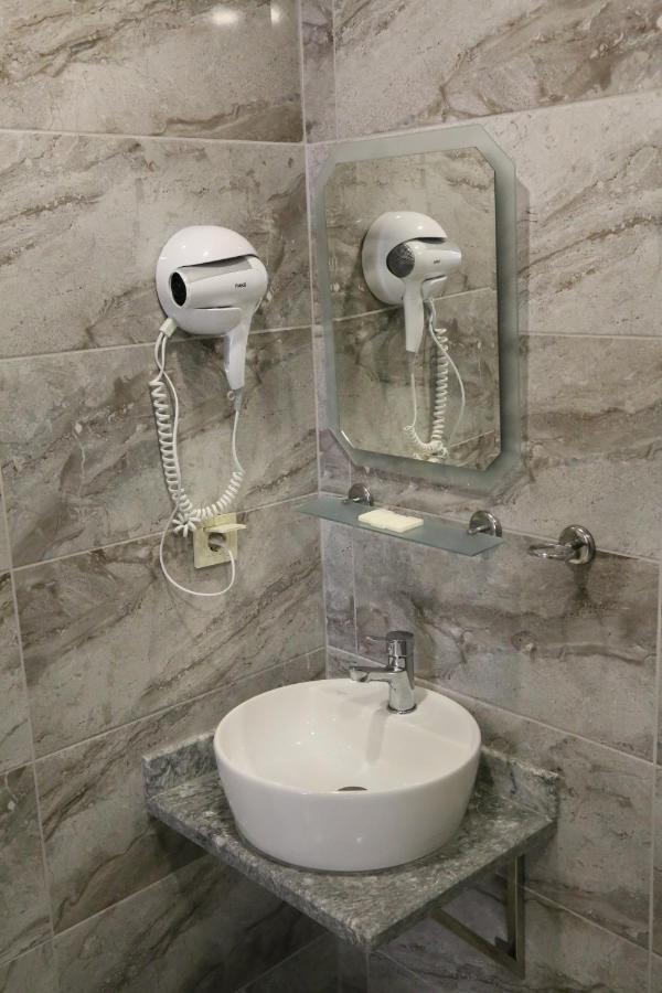 Atik Hotel Истанбул Екстериор снимка